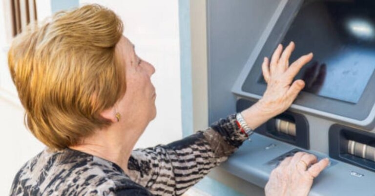 Tək yaşayan pensiyaçılara ŞAD XƏBƏR: Kommunal güzəştlər oluna, maliyyə yardımı edilə bilər...