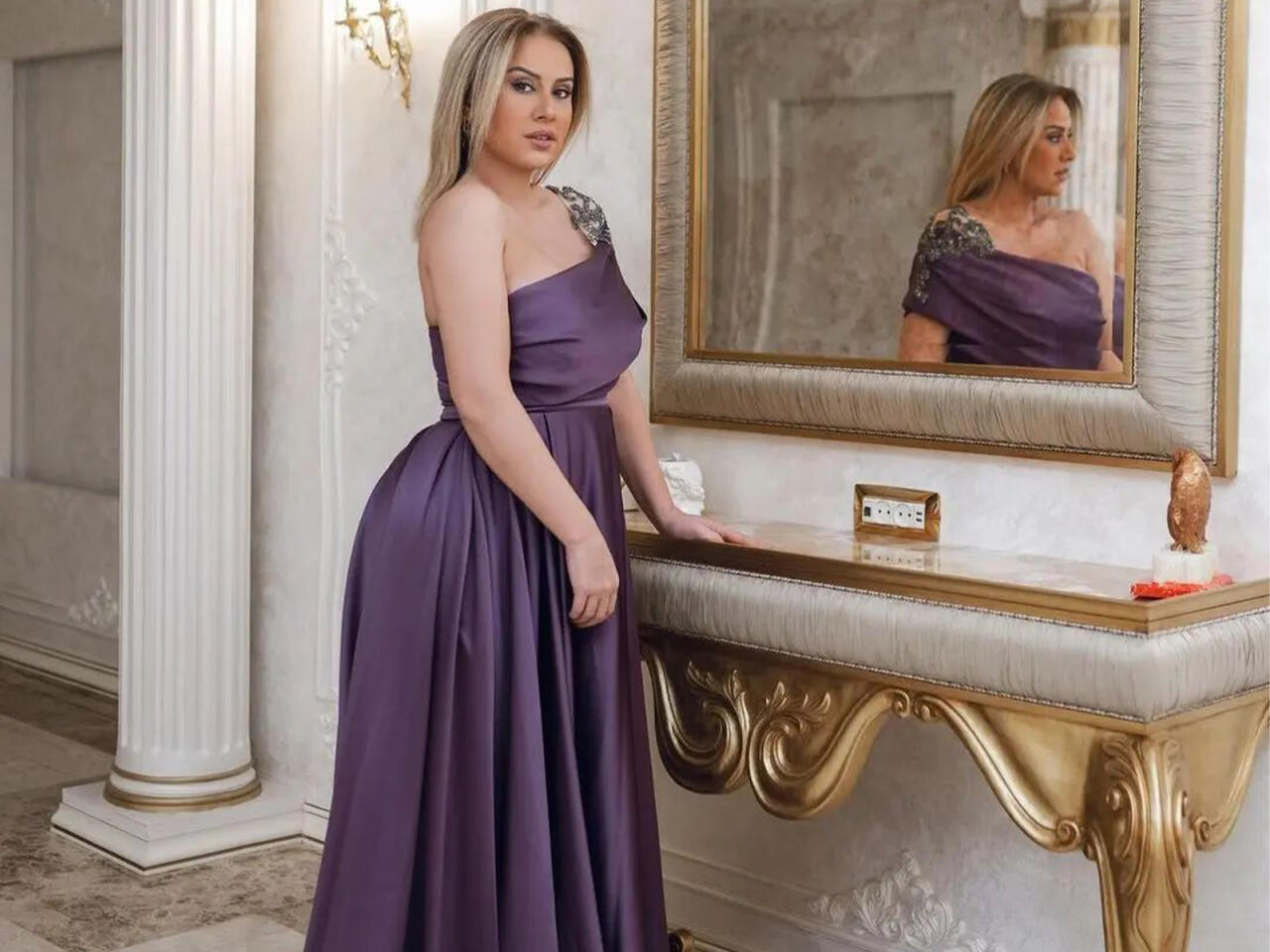 Roza 130.000 tamaşaçı üçün konsert verdi - VİDEO