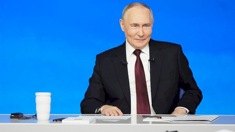 Putin: Aşiq olmuşam