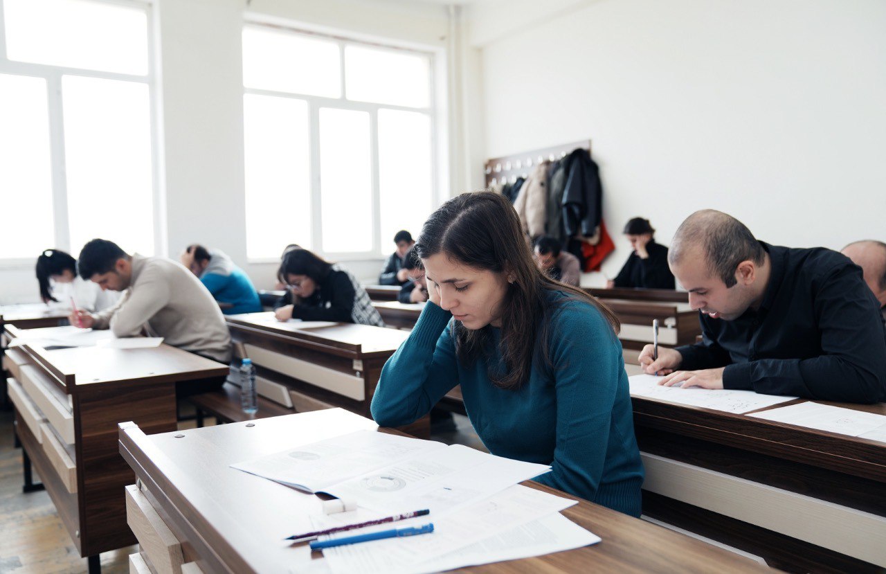 Vergi orqanlarında işləmək istəyənlərin NƏZƏRİNƏ