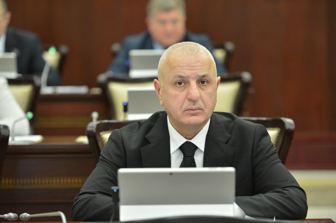 Tarixi qələbəyə imza atmaq hər liderə nəsib olmur - Deputat