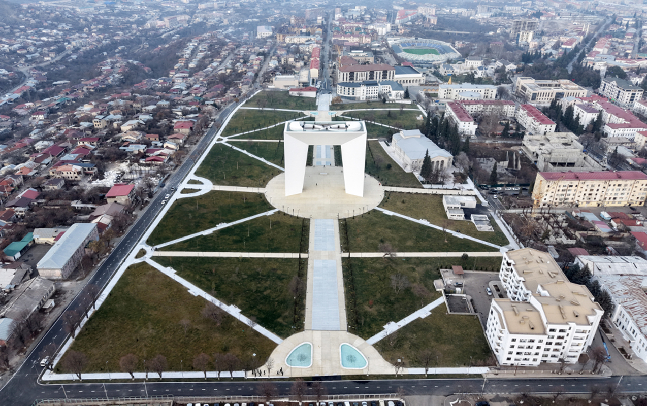 Xankəndidə bu gün açılışı olan Zəfər parkından FOTOLAR