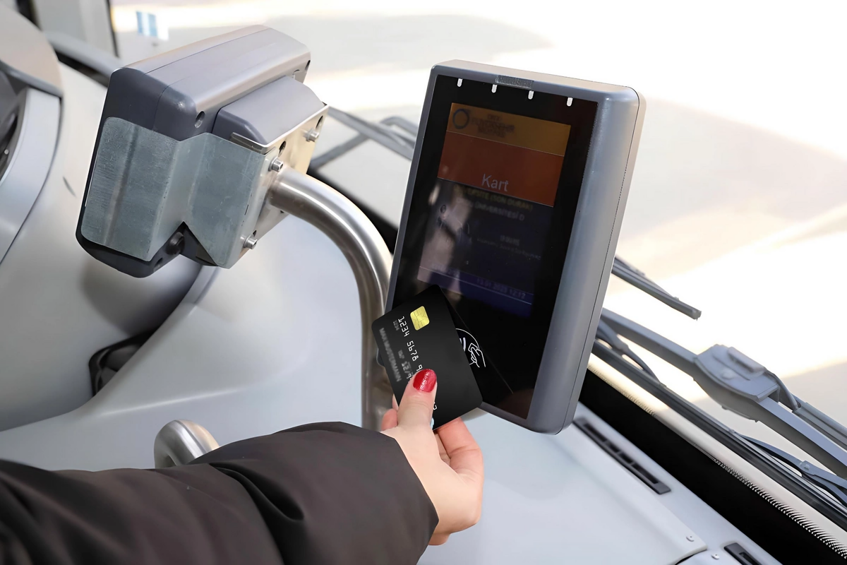 Bu gündən avtobuslarla bağlı YENİLİK