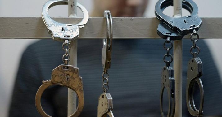 Dələduzluq edən 13 nəfər saxlanıldı