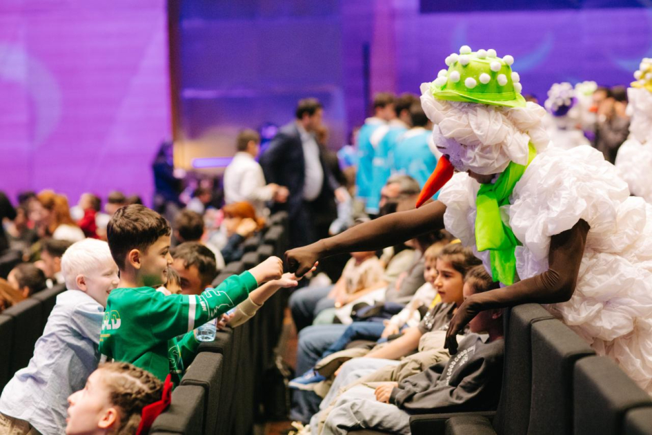 Leyla Əliyevanın təşəbbüsü ilə xüsusi qayğıya ehtiyacı olan uşaqlar üçün "Cırtdan Meqa Şousu" təşkil olunub