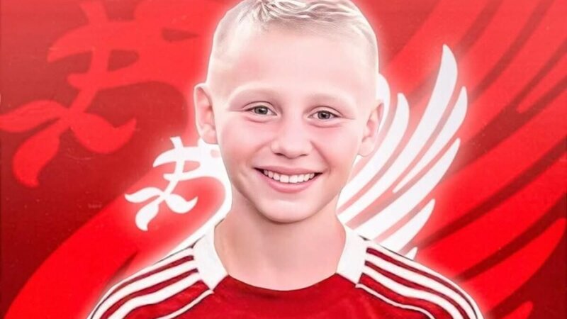 14 yaşlı futbolçu transfer edildi