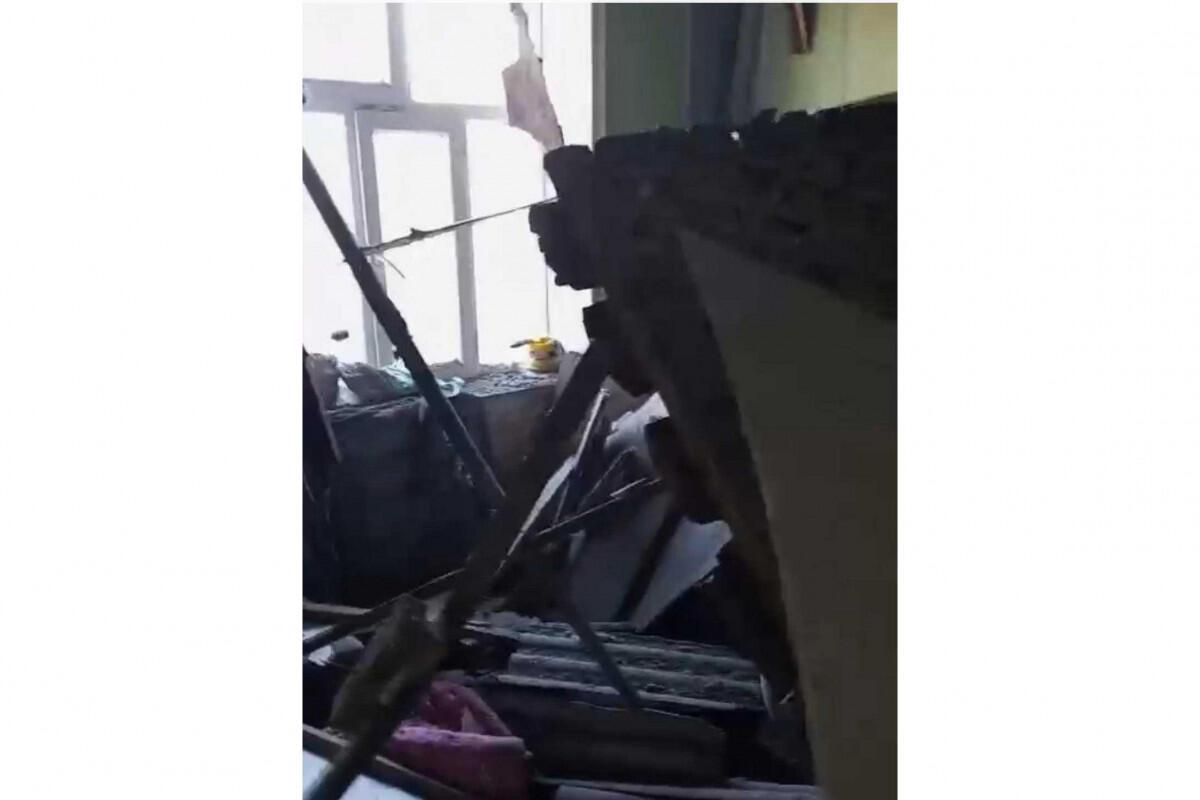 Mənzilin tavanı çökdü - xəsarət alanlar var