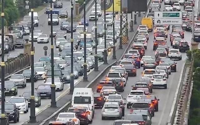 Bakıda tıxac olan yolların SİYAHISI