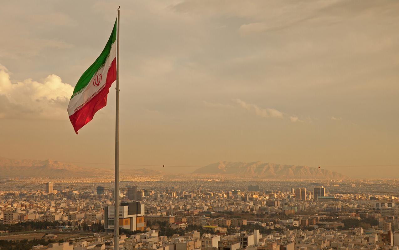 Tehran alov içində - vəziyyət gərginləşir