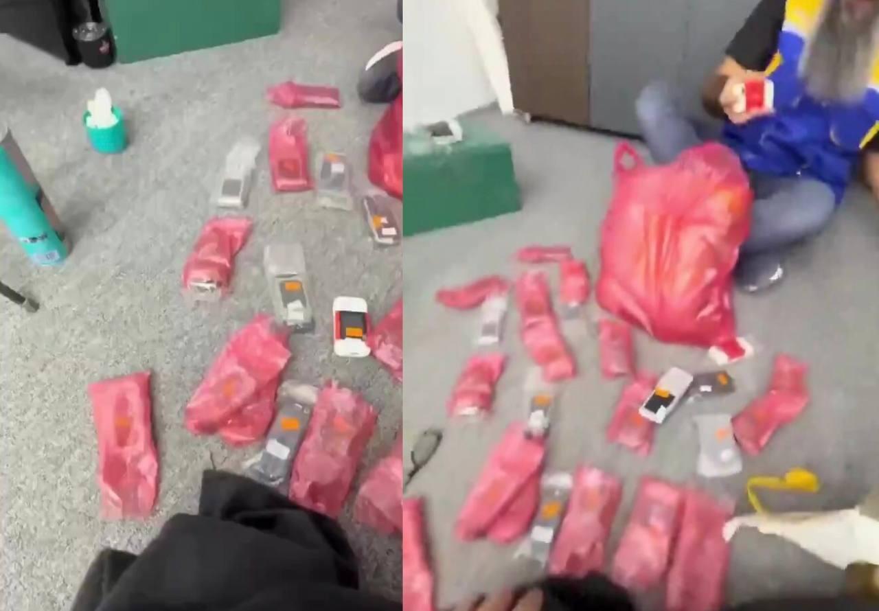 Sifariş etdiyi telefonlar 16 il sonra çatdırıldı -VİDEO