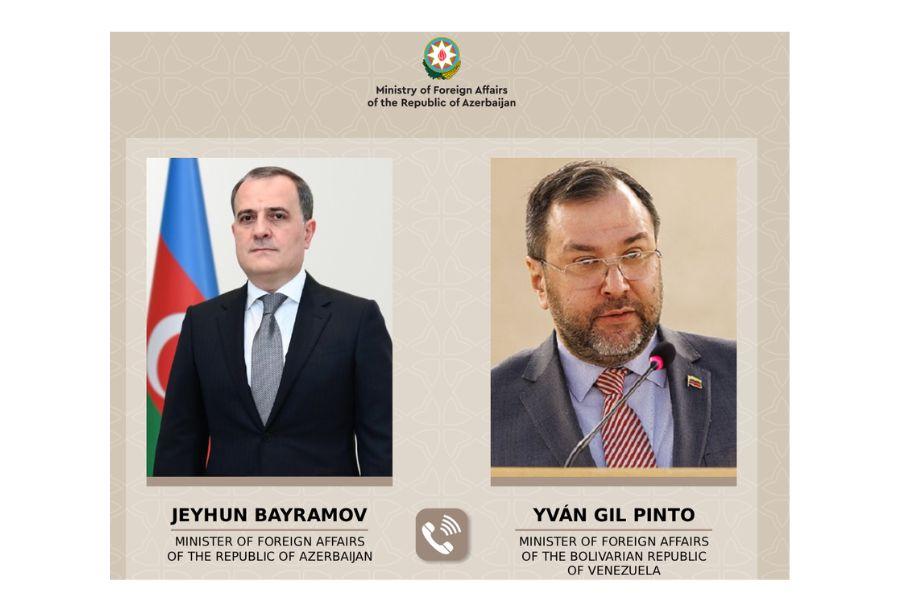 Ceyhun Bayramov venesuelalı həmkarı ilə telefonla danışdı