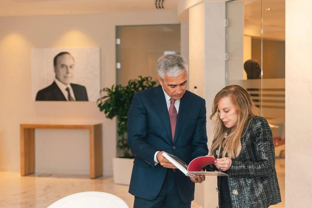 Anar Ələkbərov tanınmış amerikalı heykəltaraşla görüşdü - FOTOLAR