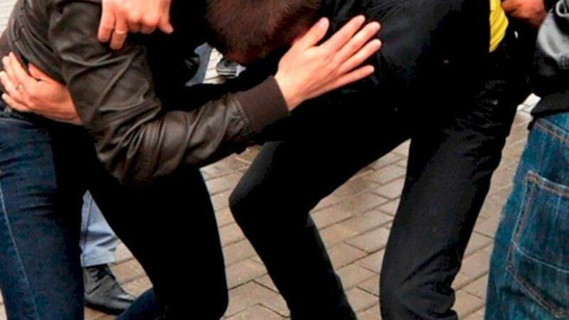 Gəncədə çay qırağında dava - Xəsarət alanlar var