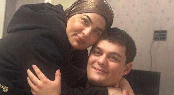 Fərqanə Qasımovanın oğlu əsgər gedir