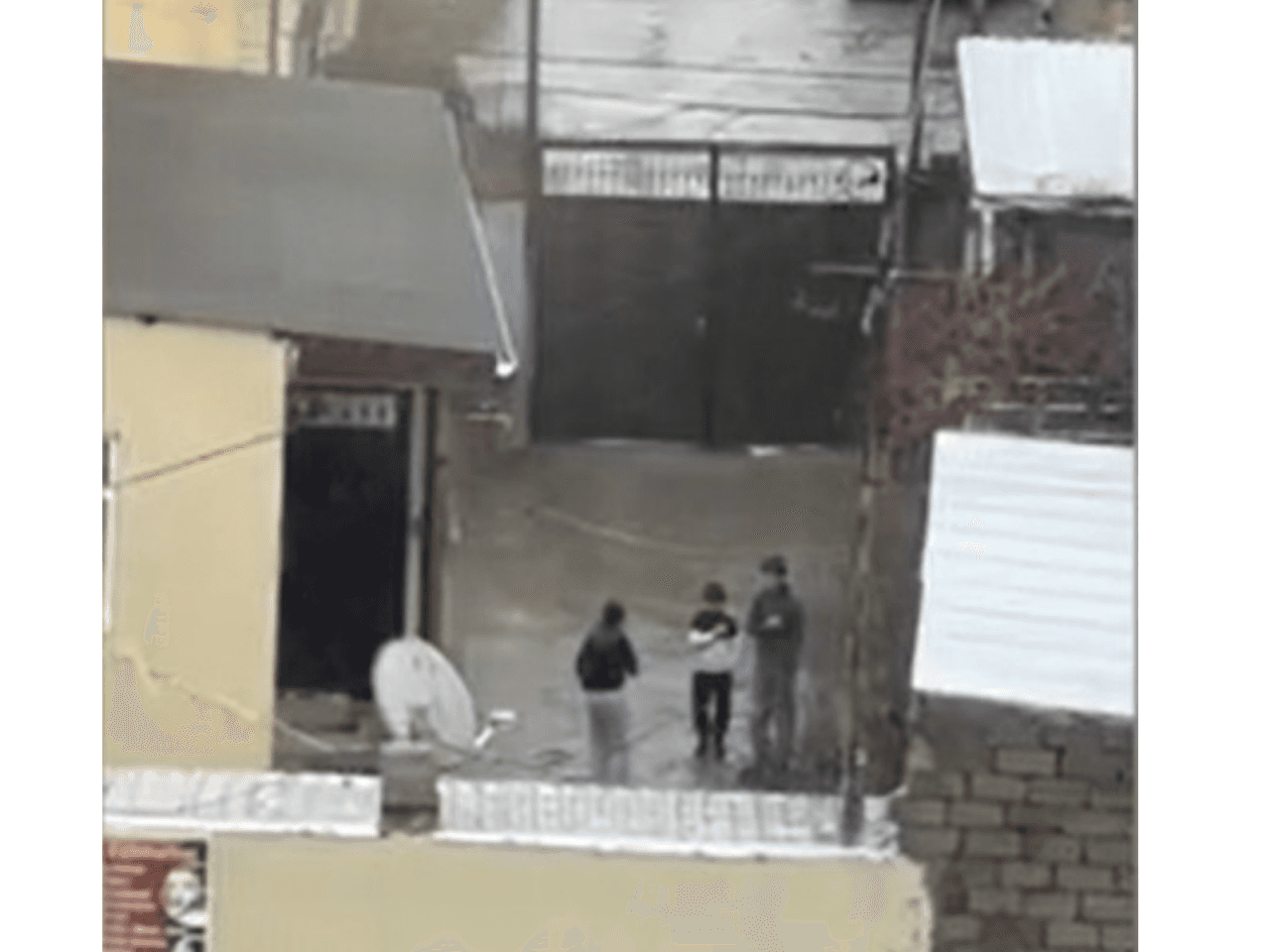 Təsadüfi çəkilişdə böyük mənzərə: 3 uşaqdan şəhidlərə hörmət - VİDEO