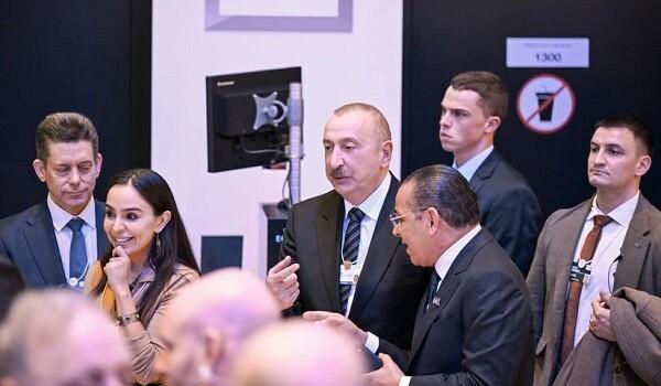 İlham Əliyev Davosda panel iclasda iştirak etdi