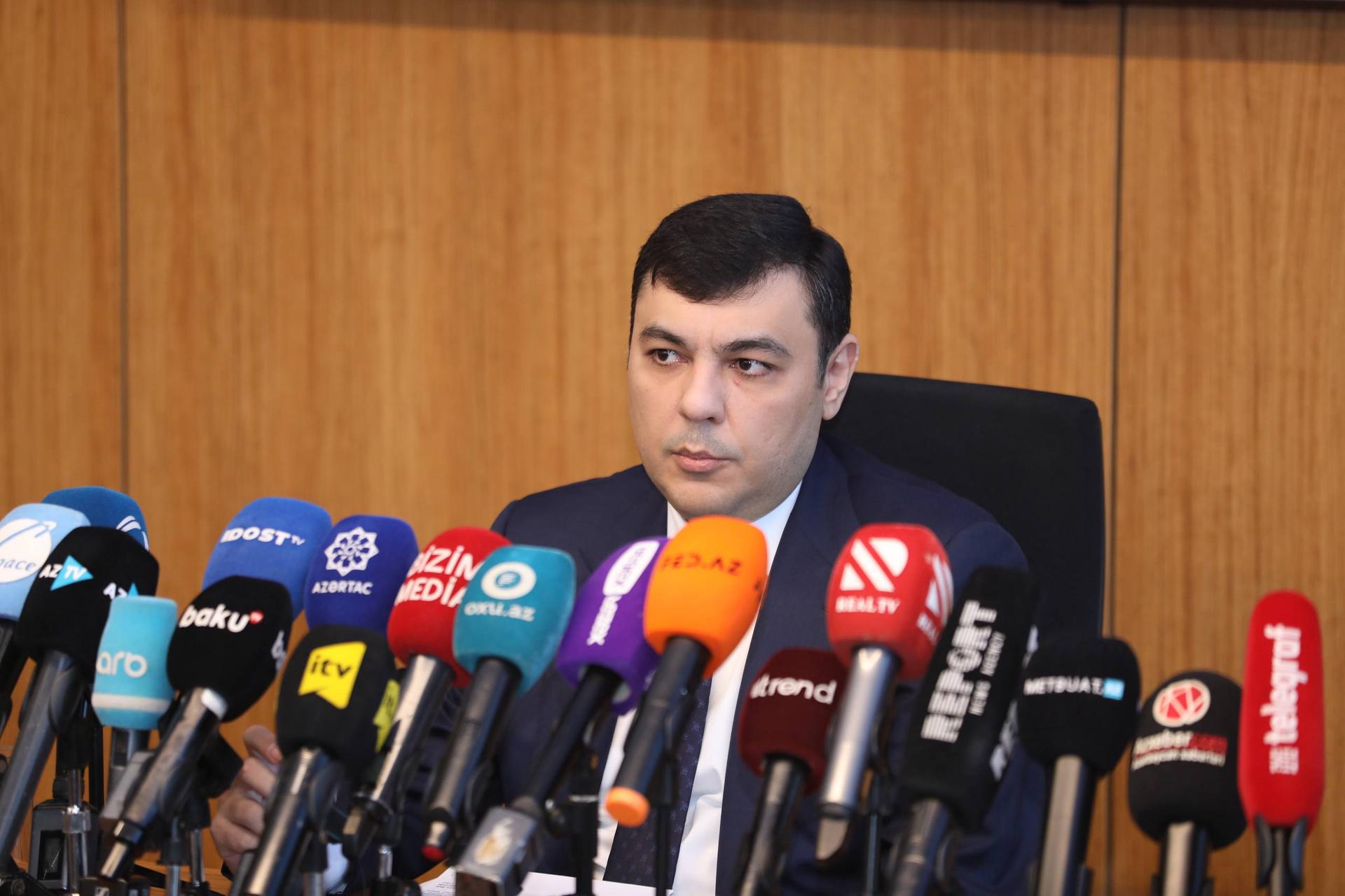 Saatlıq əməkhaqqı sisteminə ilk bu şəxslər keçə bilər – Xidmət rəisindən AÇIQLAMA