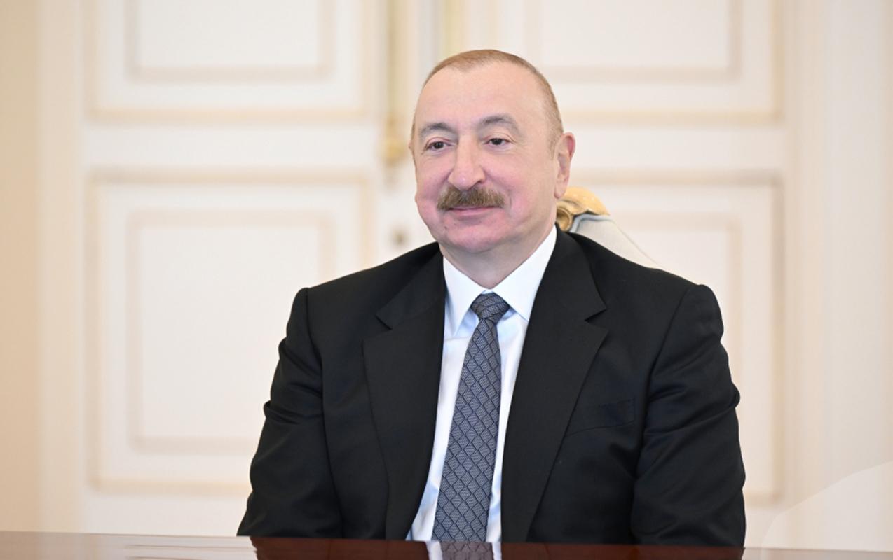 Prezident Davosda tədbirdə iştirak edir