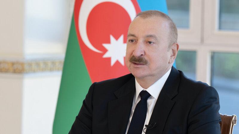 İlham Əliyev Davosda keçirdiyi görüşlər barədə paylaşım etdi -VİDEO