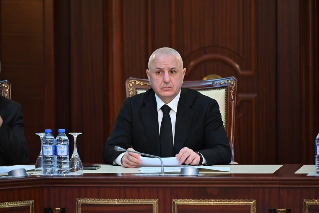 Milli Məclisin Gənclər və idman komitəsinin ilk iclası keçirildi - FOTO