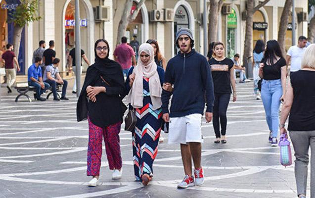 Azərbaycanda yaşamaq istəyən əcnəbilərin sayı açıqlandı - RƏSMİ