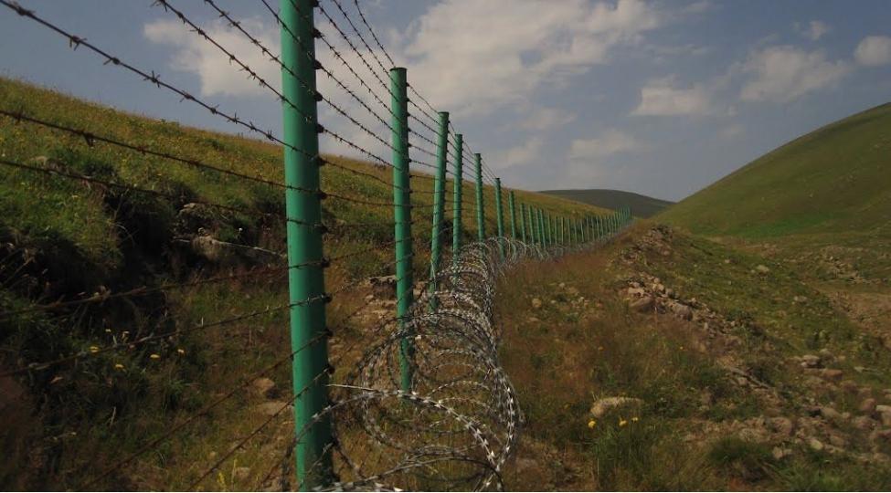 Ermənistanla sərhədlərin demarkasiyası uzanacaq - POLİTOLOQ