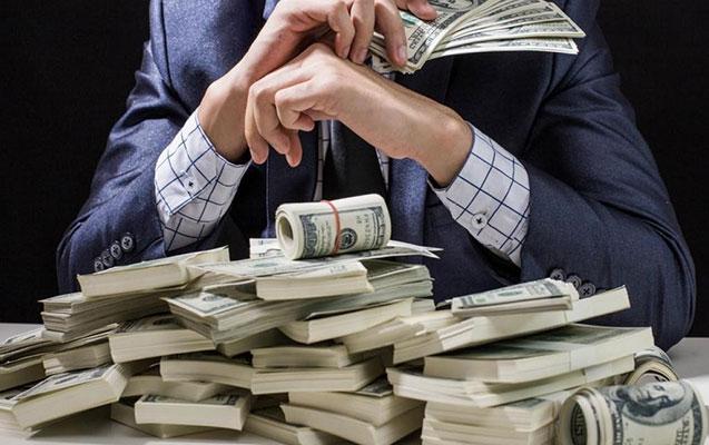 Dollar niyə ucuzlaşır - Ekspert səbəbləri AÇIQLADI