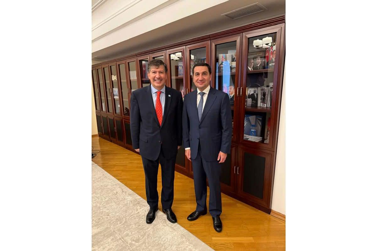 Hikmət Hacıyev İqor Qarafuliçla görüşdü