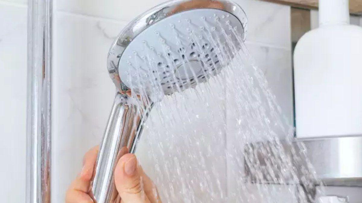 Soyuq duş: sağlamlığa faydaları və riskləri