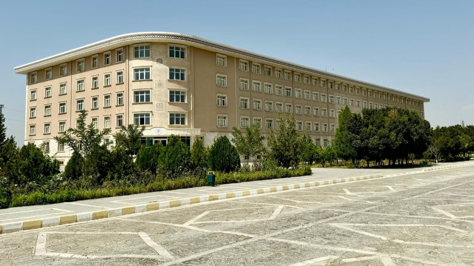 Azərbaycanda bu universitet üçün yataqxana tikilir