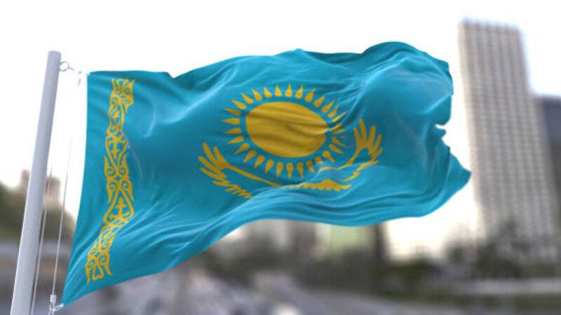Qazaxıstanda yeni qadağalar: Konstitusiyada nələr dəyişəcək?