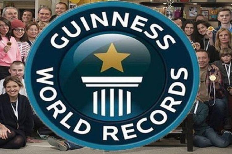 Ən varlı müğənni - Adı Ginnesin Rekordlar Kitabına düşdü