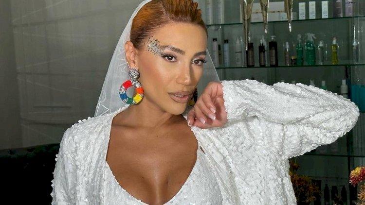 Röya trendə bu cür qoşuldu - VİDEO