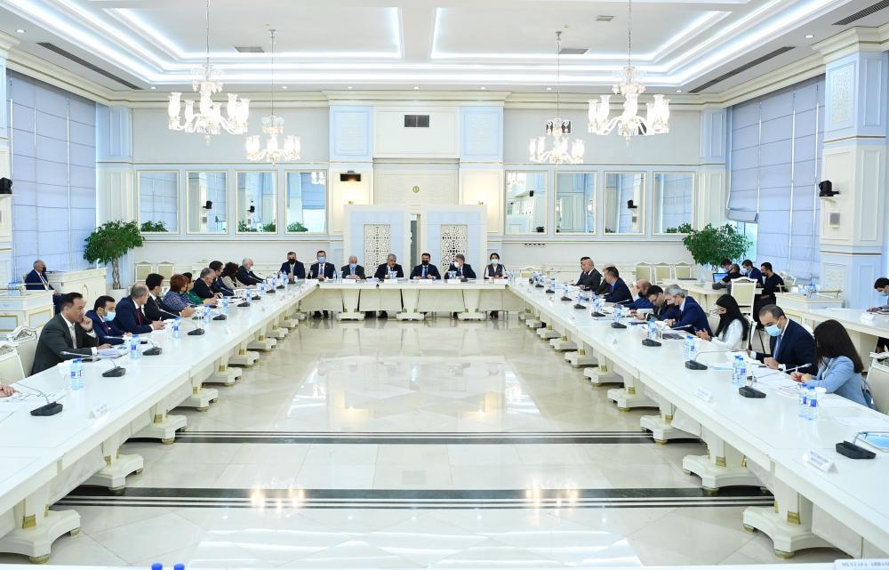 Parlamentin İntizam komissiyası yenidən formalaşdırılıb