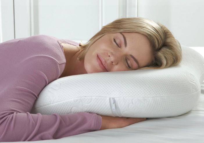 Sızanaq və saç tökülməsinin səbəbi yatdığınız ola bilər - XƏBƏRDARLIQ