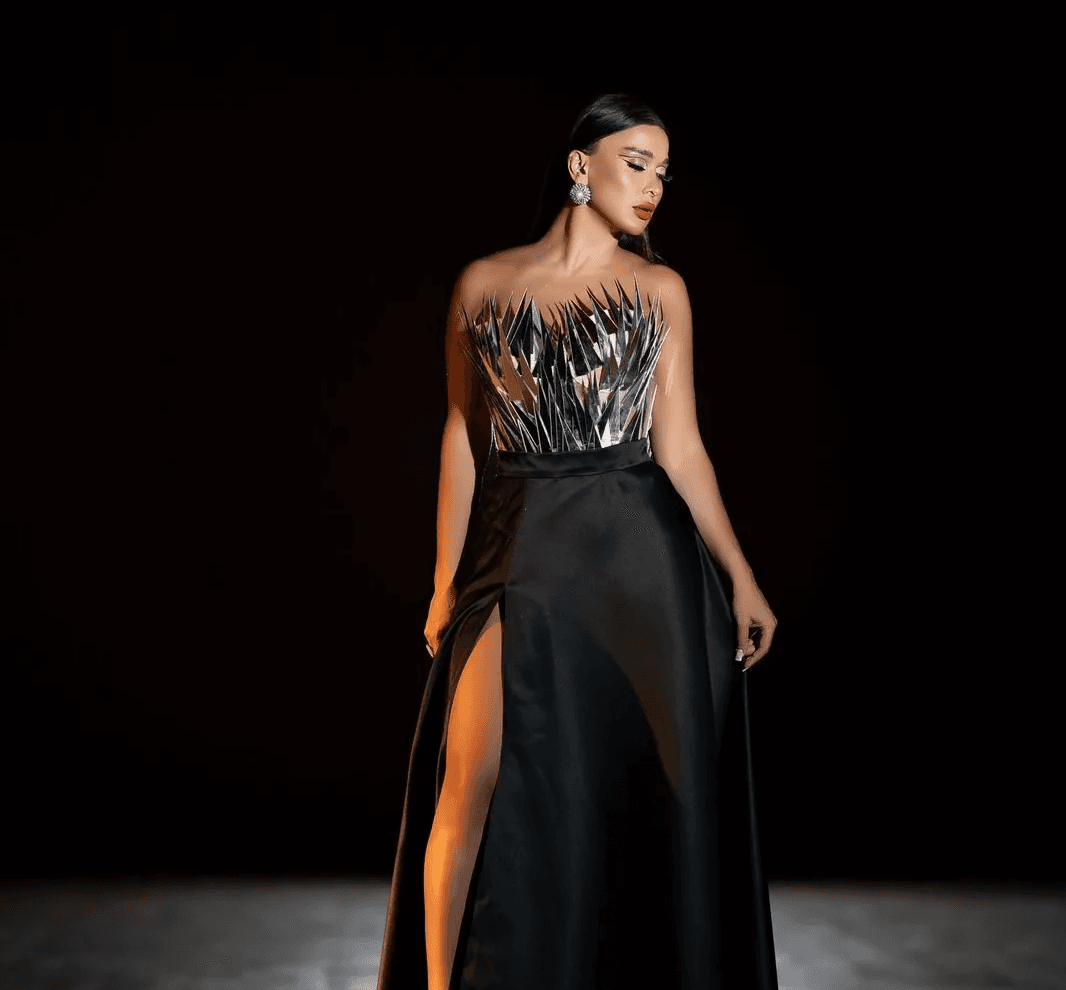 "Yazırlar ki, ayaqların əyridir, efirə niyə çıxırsan?"