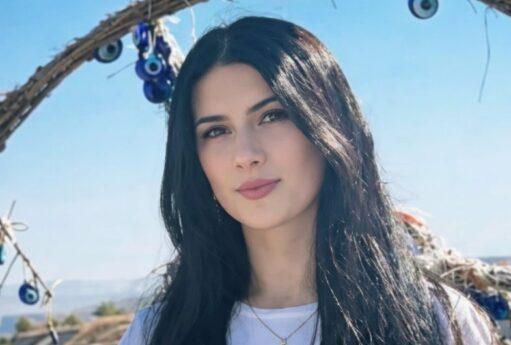 Bu şadlıq evi müəllimini vuran şagirdin ailəsinindir - Atası biznesmen, babası isə..