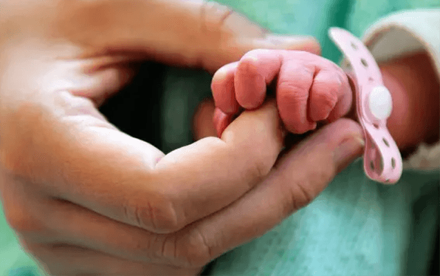 Beyləqanda körpə doğuşdan sonra öldü