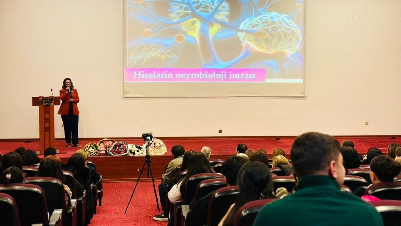 Psixoloji, fizioloji və mənəvi inkişaf BİR ARADA - "Beynin Kodları və Şəxsi İnkişaf" konfransı KEÇİRİLDİ