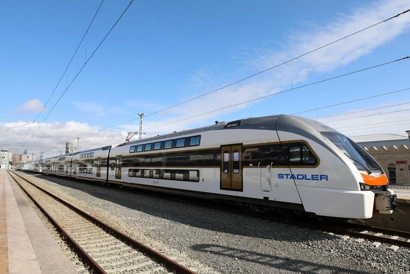 Sərnişinlər narazıdır: Qatar reysləri niyə azaldılıb? - AÇIQLAMA