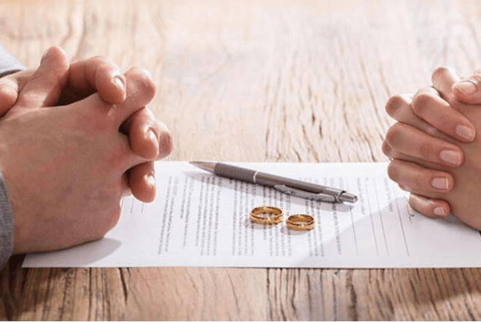 Evliliyin təhlükəli dövrləri - Bu illərdə boşanma riski çox olur