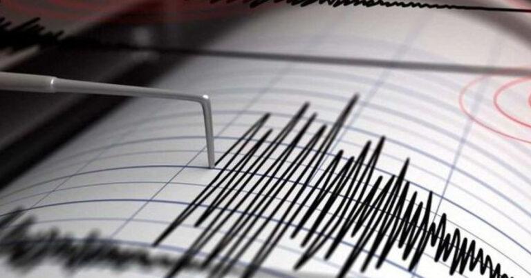 İranda zəlzələ oldu