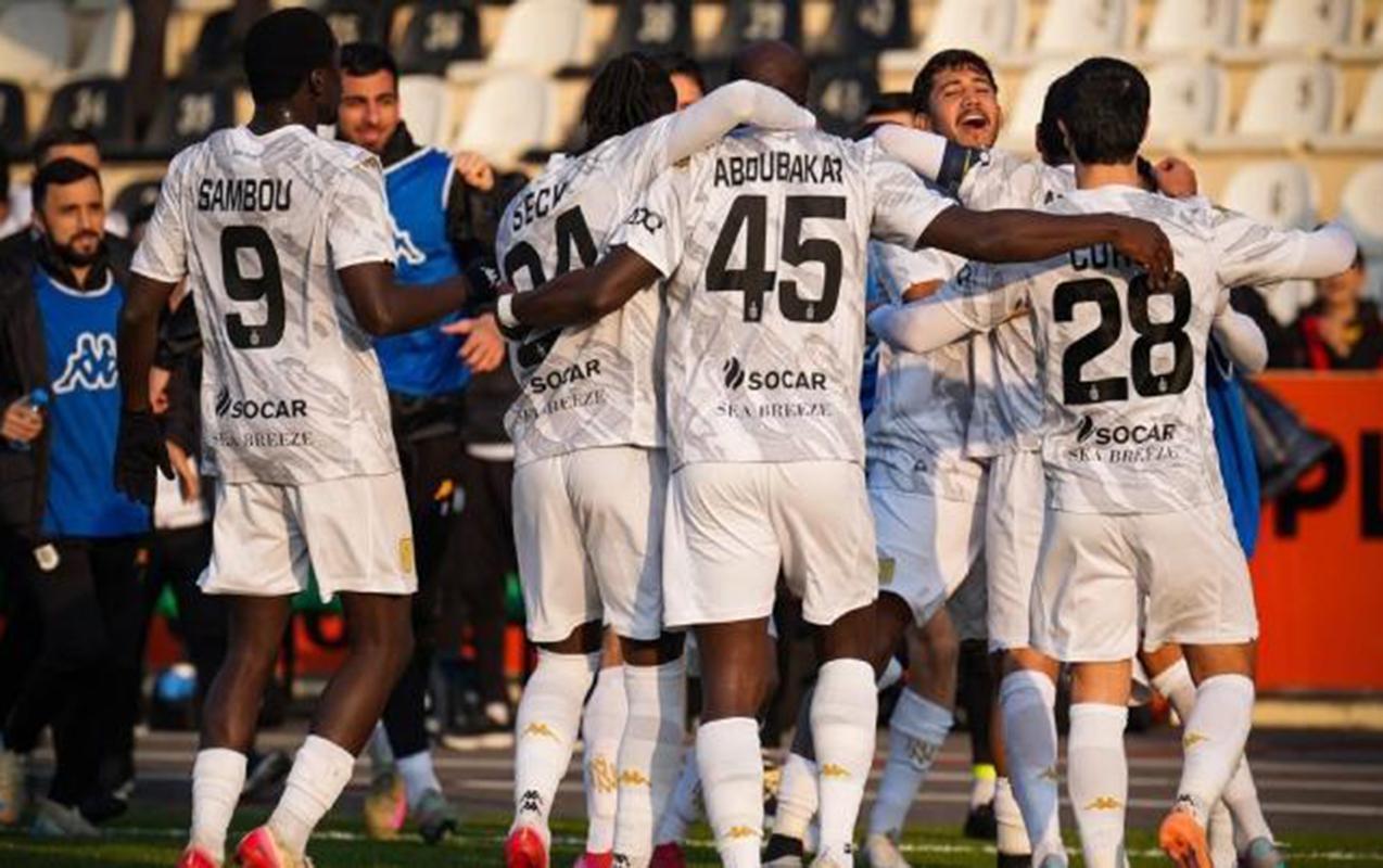 "Neftçi" 3 futbolçu transfer etdi