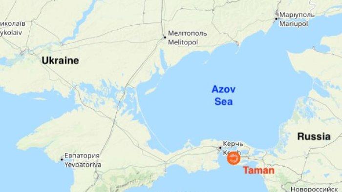 Rusiyanın strateji limanı bombalandı