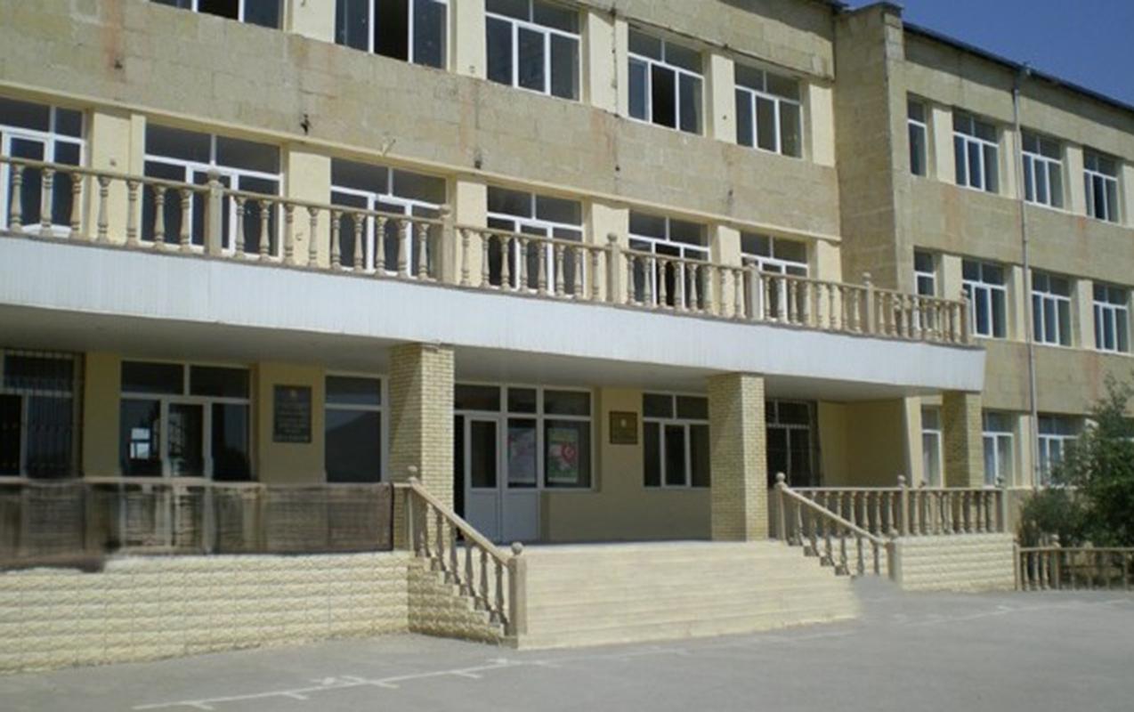 Qobuda məktəbdə dava - Şagird yoldaşını xəstəxanalıq etdi