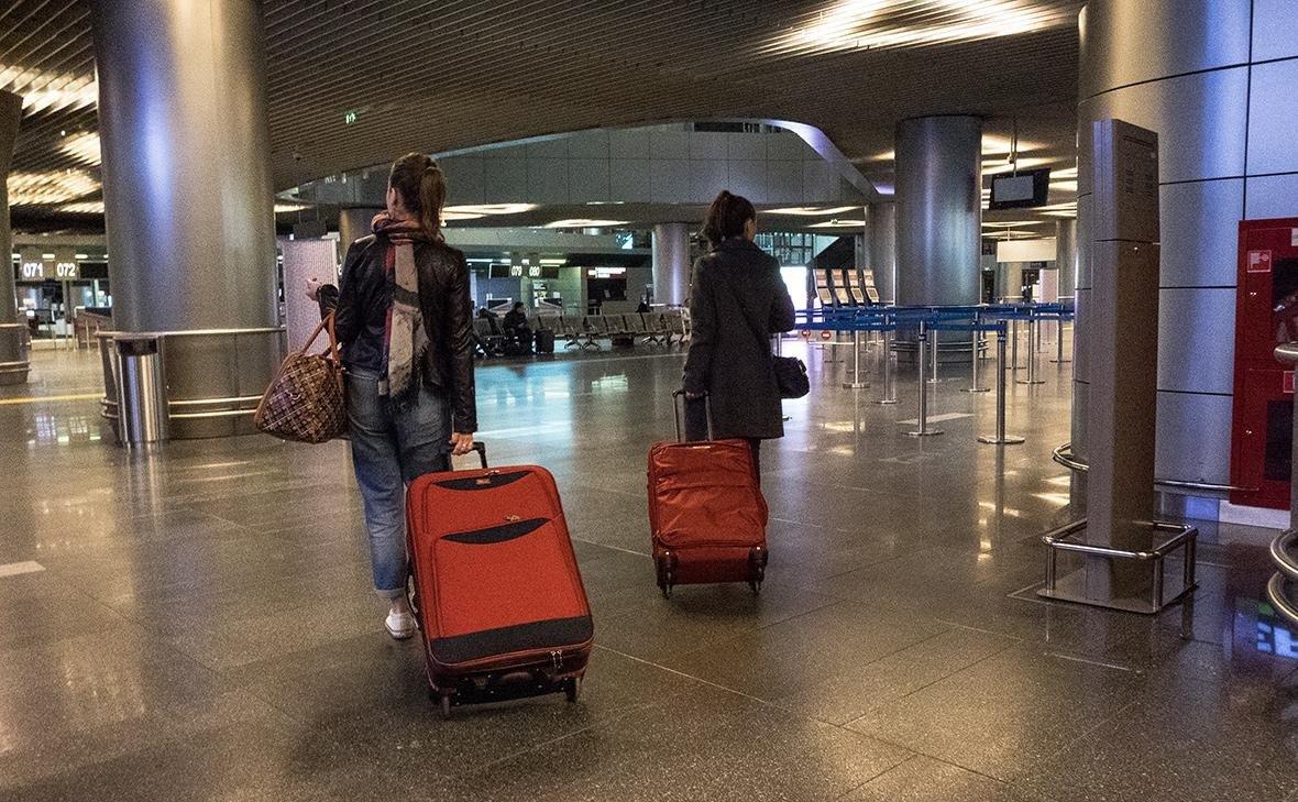 Dubaydan gələn Azərbaycan vətəndaşı Moskvada aeroportda SAXLANILDI - FOTO