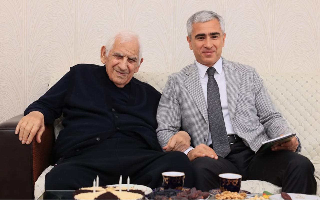 Anar Ələkbərov 95 yaşlı Nəriman Həsənzadəni ziyarət etdi- Fotolar