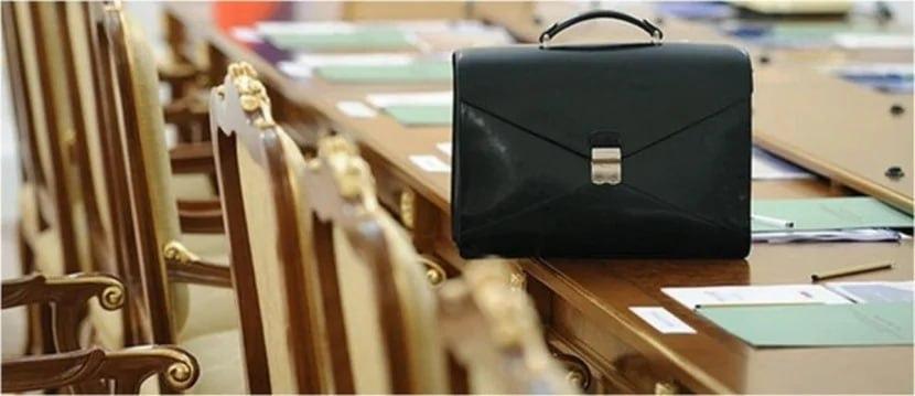 İcra Hakimiyyətinin 14 əməkdaşı vəzifəsindən AZAD EDİLDİ – SİYAHI