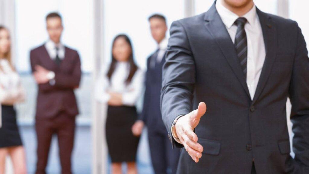 300-dən artıq Publik Hüquq Şəxs ləğv ediləcək - 540 QURUMUN VƏSAİTİNİN YARISI BLOKLANIB