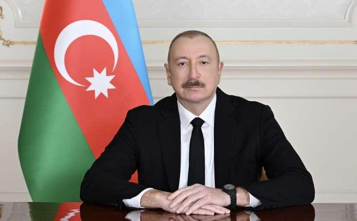 Prezident estoniyalı həmkarını təbrik etdi